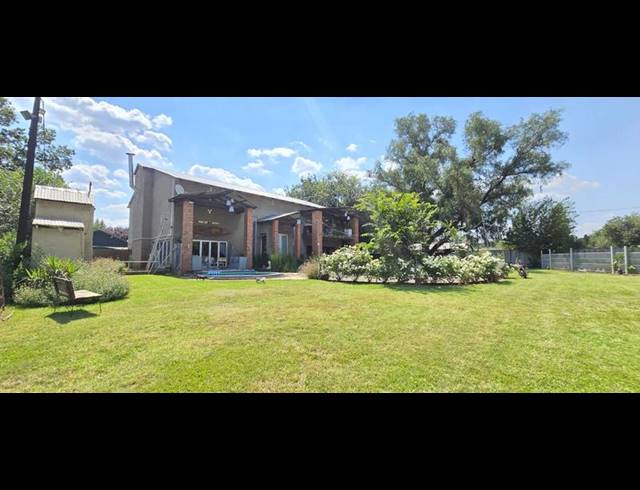 4 BEDROOM HOUSE FOR SALE IN MEYERTON CENTRAL